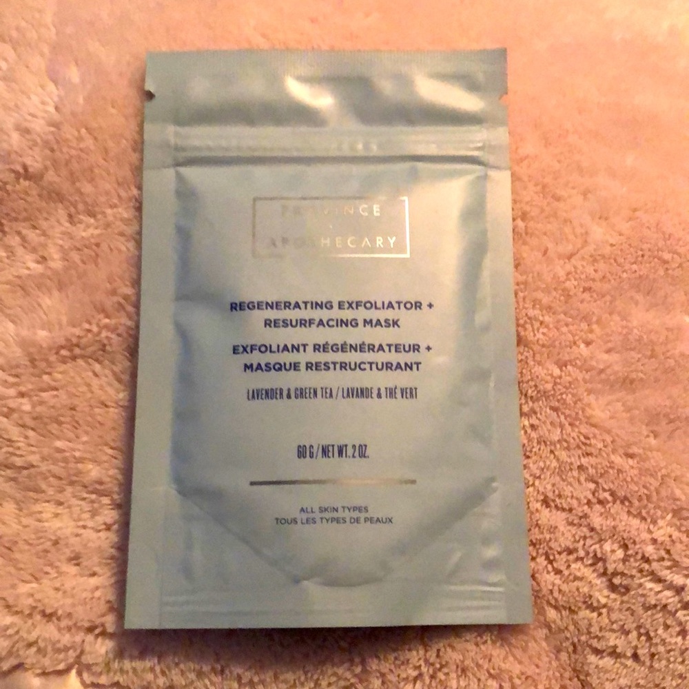 Regenerating exfoliating resurfacing mask